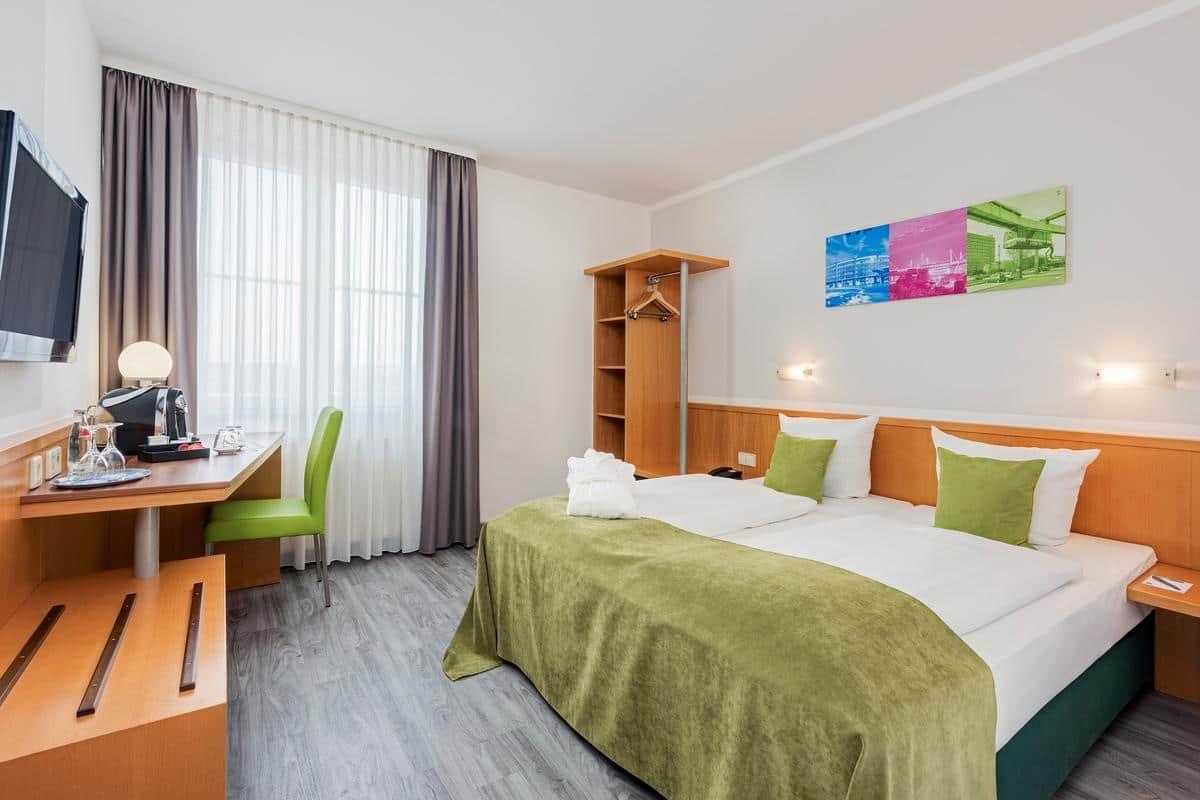 Courtyard By Marriott Dortmund Hotel Екстериор снимка