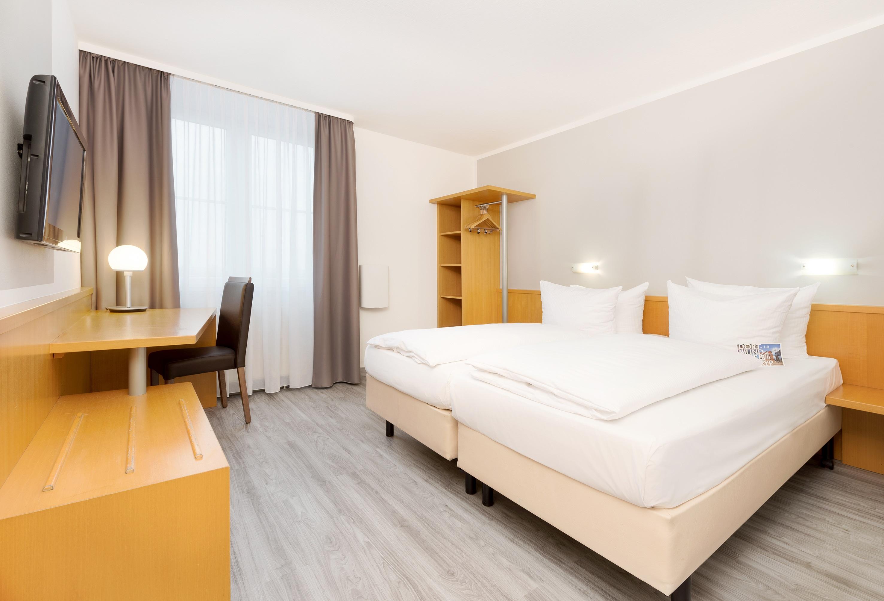 Courtyard By Marriott Dortmund Hotel Екстериор снимка