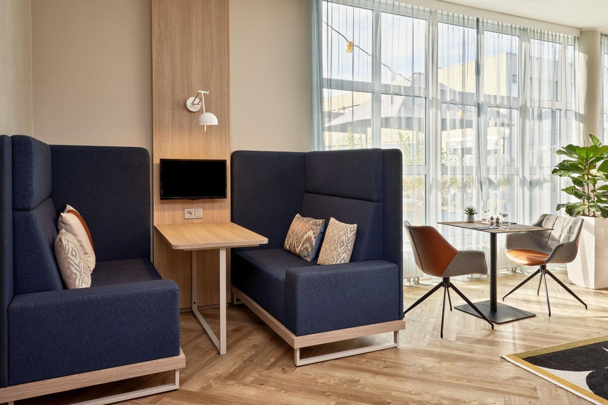 Courtyard By Marriott Dortmund Hotel Екстериор снимка