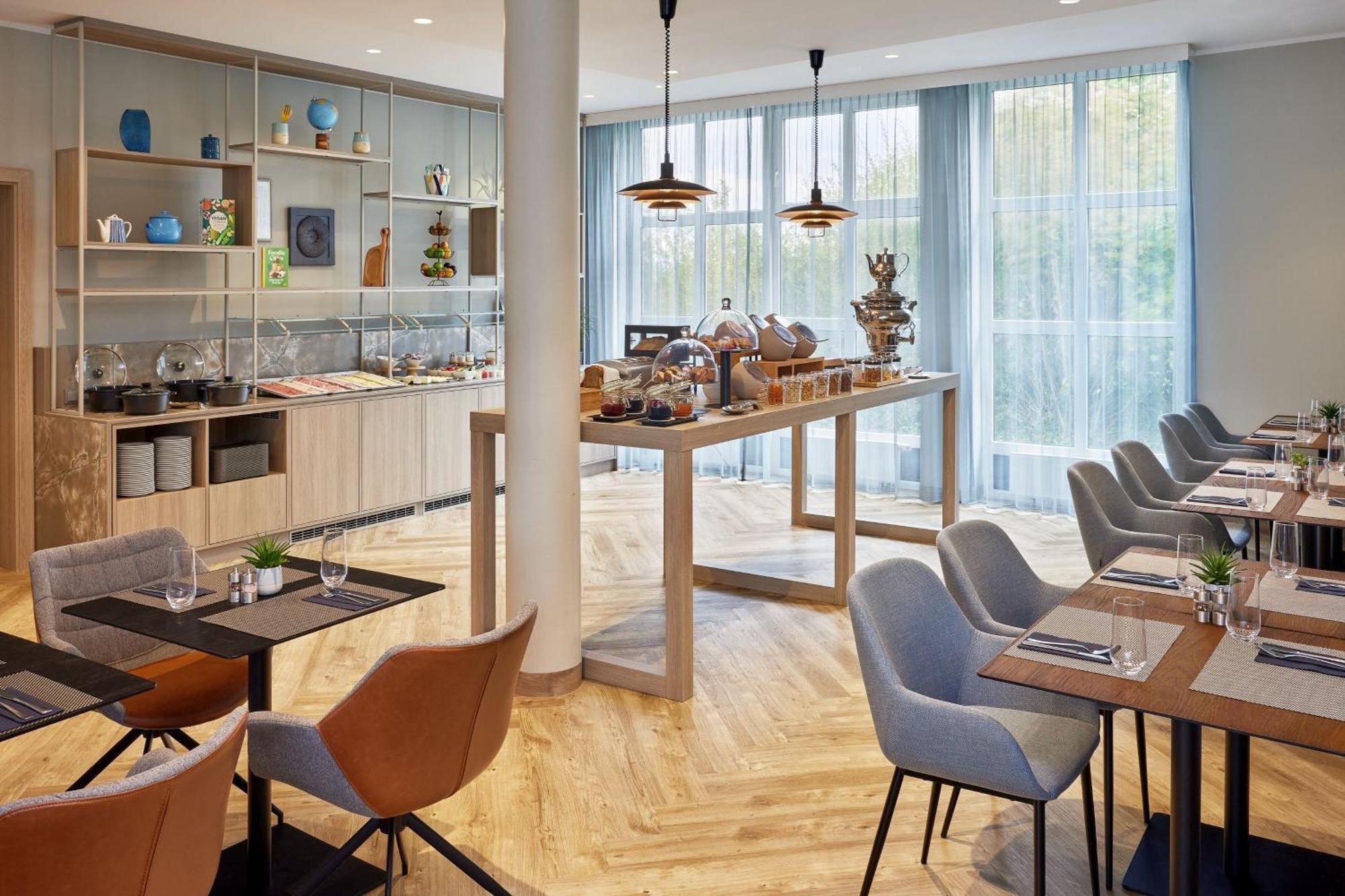 Courtyard By Marriott Dortmund Hotel Екстериор снимка