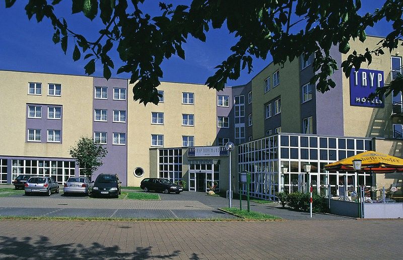 Courtyard By Marriott Dortmund Hotel Екстериор снимка